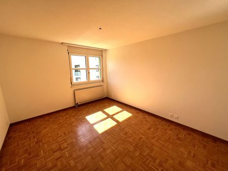 A bright room with balcony - Foto 4
