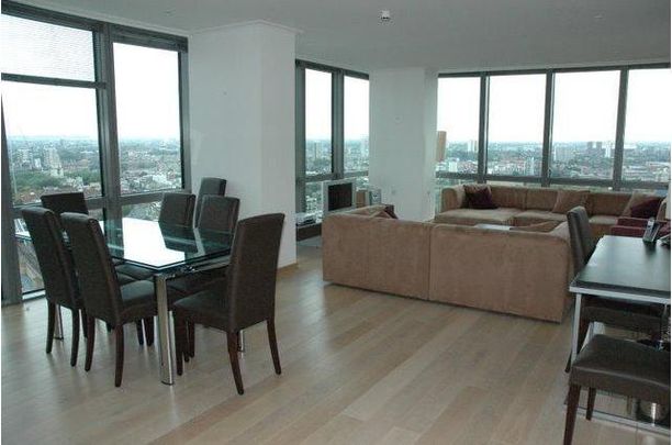 No.1 West india Quay, Canary Wharf, London, E14 - Photo 1