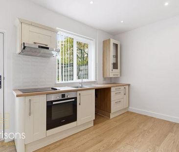 2 bedroom terraced house to rent - Photo 6