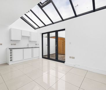 Royal Well Lane, Cheltenham GL50 3ET - Photo 3