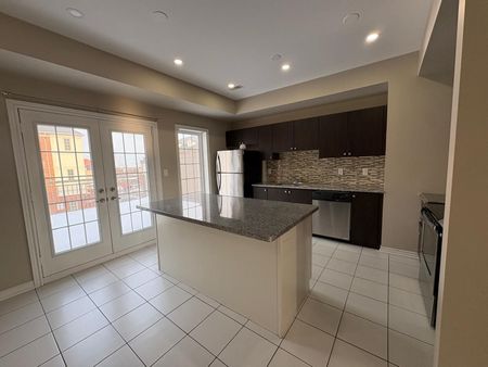 For Lease - 2510 Countryside Drive Unit# 22, Brampton, Ontario - Photo 4