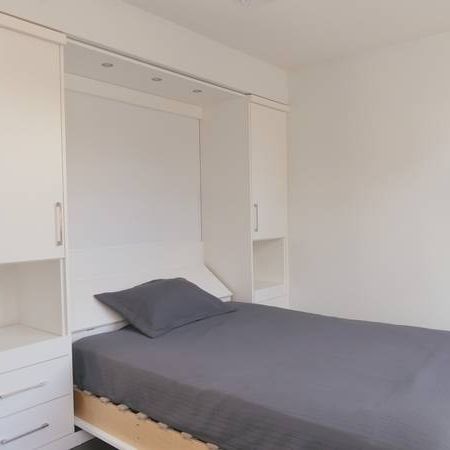 *Move In Incentive* STUDIO - Pet Friendly, 24h Security, Gym + More! - Photo 3