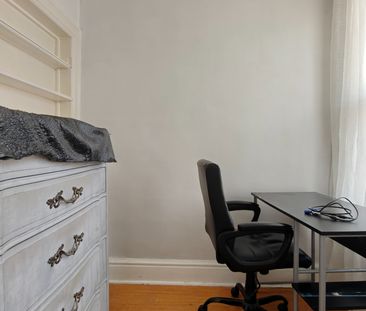 For Lease - 35 Lindsey Avenue, Toronto, Ontario - Photo 5