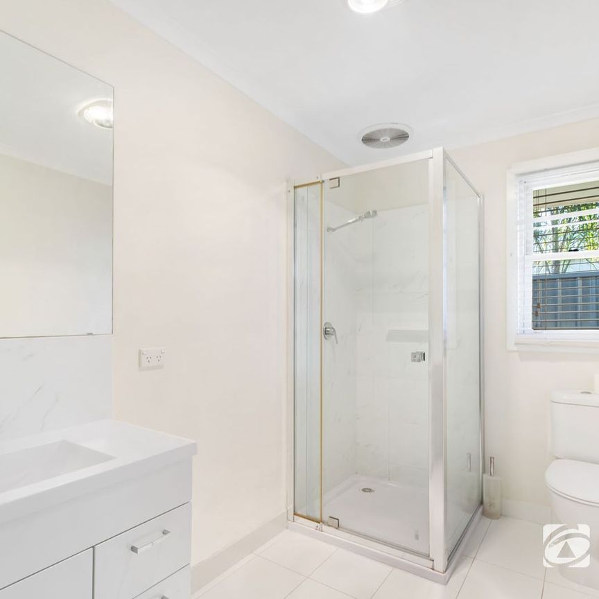 444 Napier Street, 3550, White Hills Vic - Photo 1