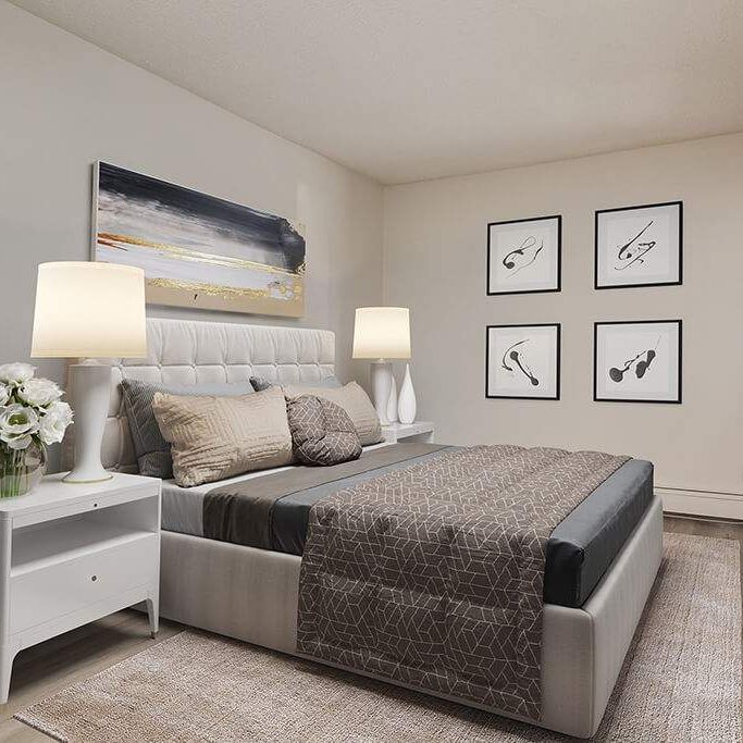 Renovated Suite - 1 Bedroom - Photo 1