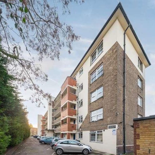 York Road, Battersea, SW11 - Photo 1