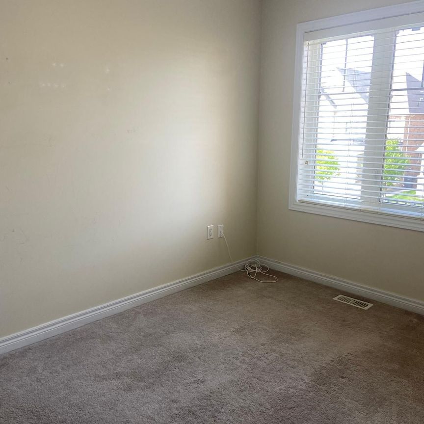 For Lease - 7 Vinewood Road, Caledon, Ontario - Photo 1