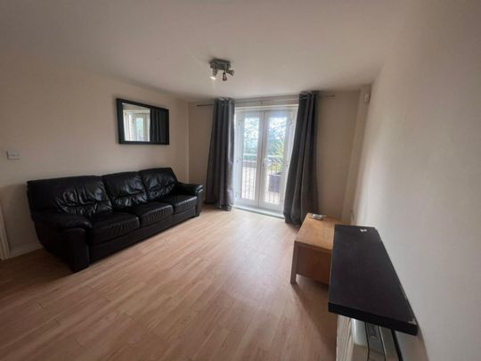 1 bedroom Flat To Let - Photo 1