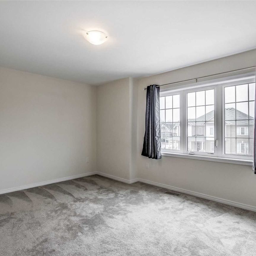 For Lease - 14 VAUGHN Drive, Thorold, Ontario - Photo 1