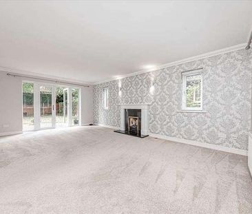 Mulberry House, Lower Wokingham Road, Crowthorne, RG45 - Photo 6