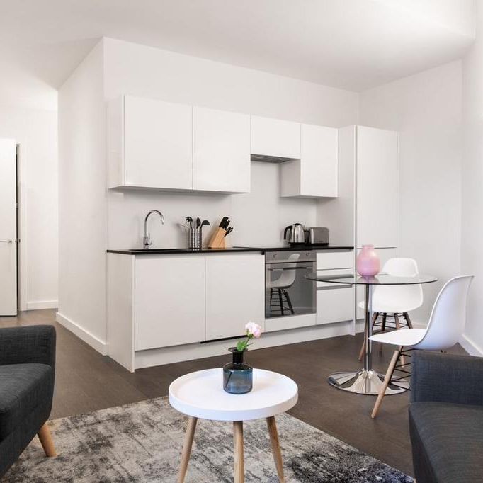 2 bedroom flat to rent - Photo 1