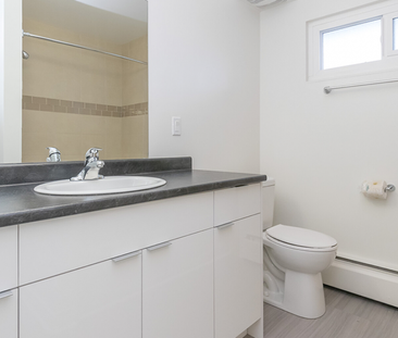 Christie Point Apartments - Photo 2