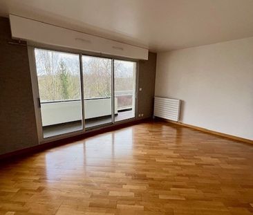 Location Appartement 2 pièces 54m² BRUNOY 91800 - Photo 1