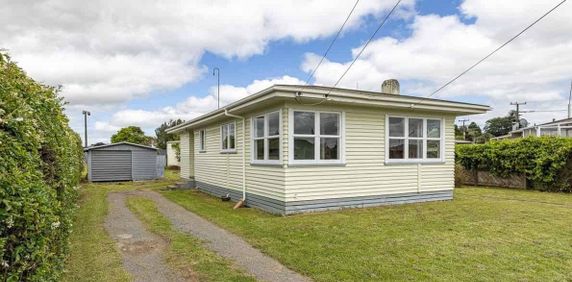 600 Hzelmere Crescent - Photo 2