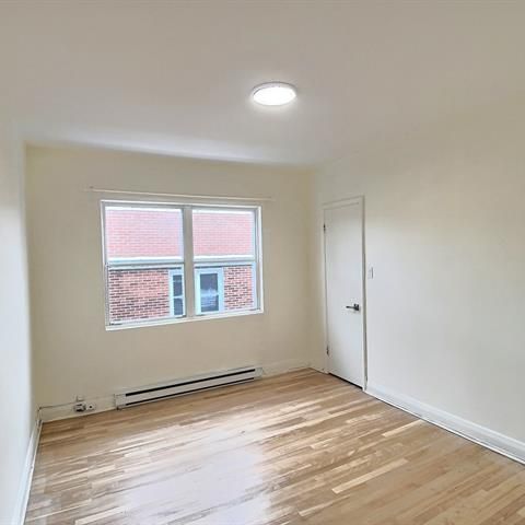 4602 Rue Stanley Weir - Photo 1