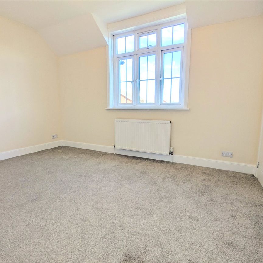 4 Hill View - Photo 1