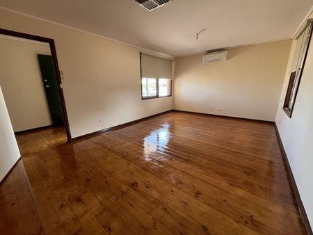 9 Sylvia Avenue, Port Augusta - Photo 4