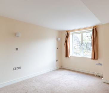 Lansdown Villas, Bath, Somerset, BA1 - Photo 6