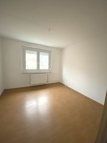 Nur wenige Stufen zu Ihrer neuen Wohnung! Frei ab 01.12.2024! - Photo 4