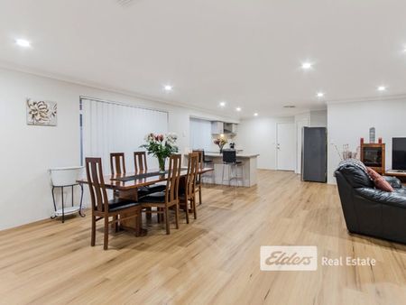 Beautiful Rivergums Home - Photo 5