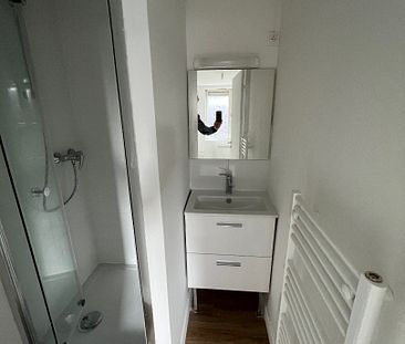 Studio de 19.42 m², rue Michel Ange – Porte de Douai réf 4269 - Photo 5