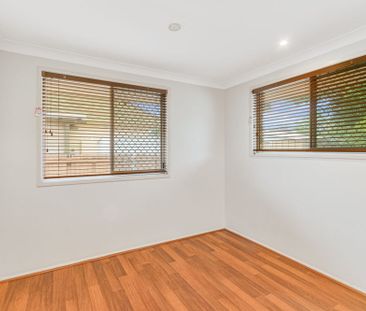 PRIVATE REAR DUPLEX IN RIVERSIDE STREET - Photo 4