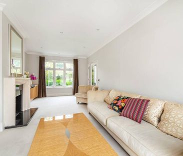 5 bedroom detached house to rent - Photo 4