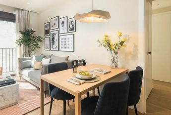 Calle de la Farmacia, Madrid, Community of Madrid 28004