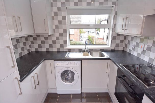 16 Earls Court, Bethany Street, Belfast, BT4 3FE - Photo 1