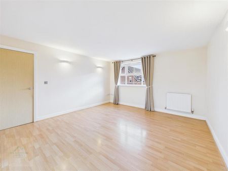 2 bedroom apartment to rent - Photo 3