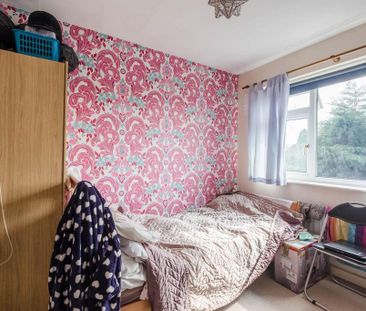 3 bedroom semi-detached house to rent - Photo 6