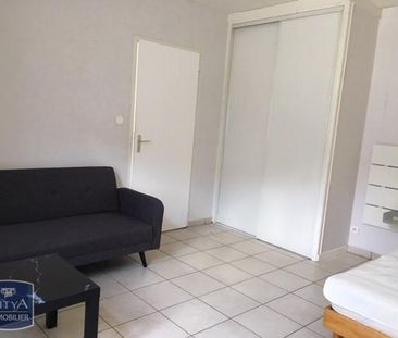 Location Appartement 1 pièce 29m² BOURG EN BRESSE 01000 - Photo 3
