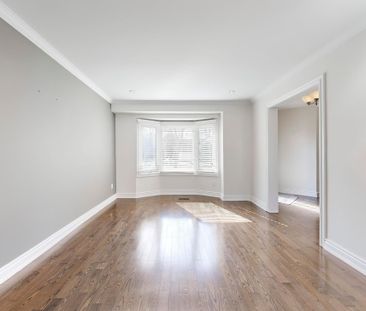 For Lease - 42 Buchanan Crescent, Aurora, Ontario - Photo 1