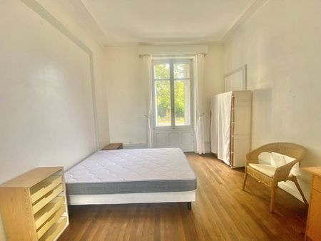 A Louer - Nantes St Clement - Appartement De Type 5 Meublé De 119.98 M² - Photo 4