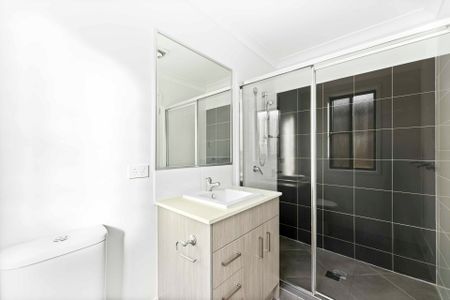 2/83 Sanctuary Drive, Cranley - Photo 3