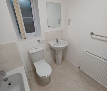 Woodlands View, Leegomery - Photo 3