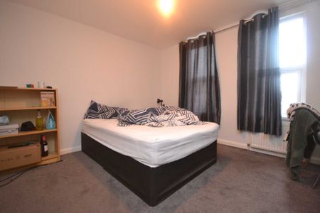 Price £3,750 pcm - Available 01/07/2026 - Furnished - Photo 2