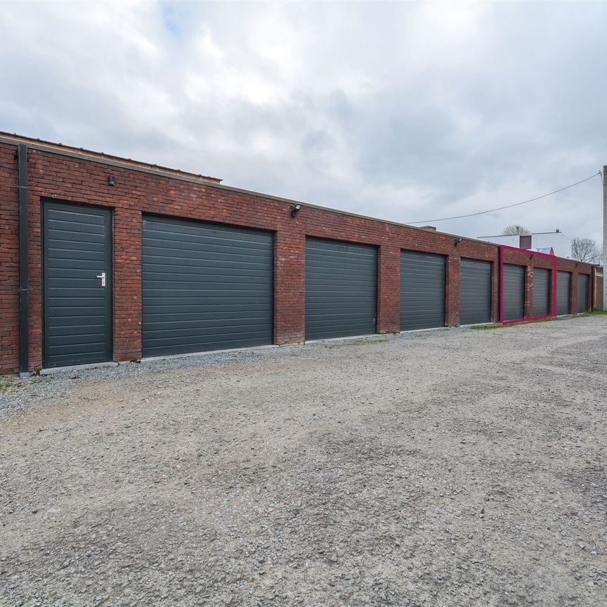 Recent appartement met 2 slaapkamers en 2 garageboxen in Mechelen - Photo 1