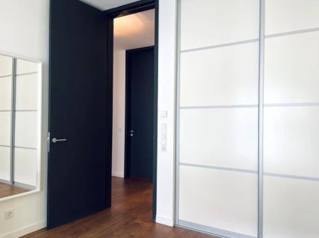 Stilvolles Apartment – Nähe Scheunenviertel und Hackeschem Markt – optional TG-Stellplatz und Möblierung - Foto 5