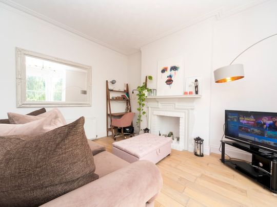 Flat C, 21 Humber Rd, London, SE3 7LS, London - Photo 1