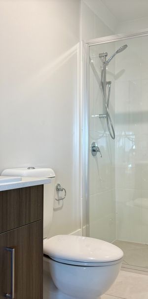 NORTH TAMWORTH - Brand New 2 Bedroom Unit - Photo 2