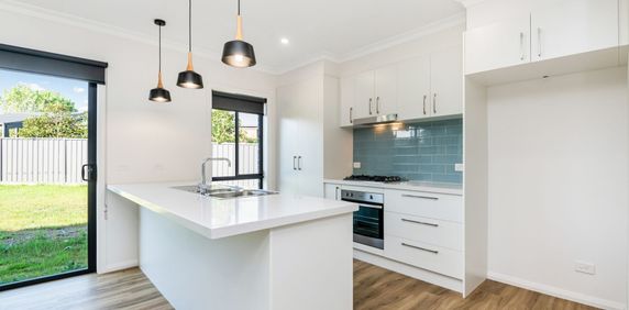 Charming Three Bedroom Family Home in Strathfieldsaye - Photo 2