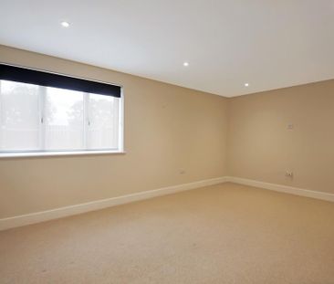 3 bedroom barn conversion to rent - Photo 5