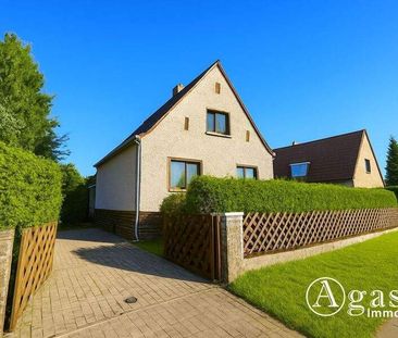möbliertes Einfamilienhaus mit Pool, Tiefgarage und Sauna - Foto 1