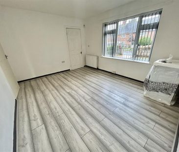 Denewood Crescent - Photo 1