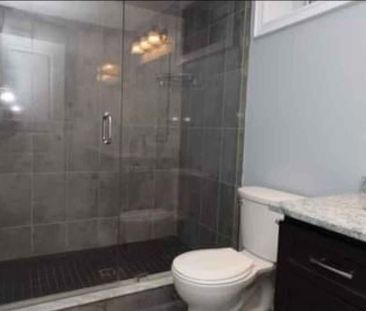 For Lease - 208 Carriage Way, Waterloo, Ontario - Photo 2