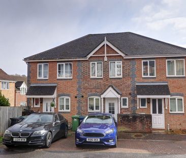 2 bedroom mid terraced house to rent, - Photo 1