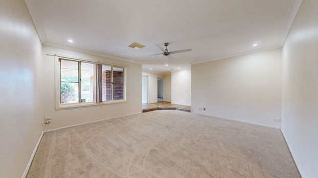Family home In South Dubbo - Photo 1