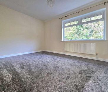 Steyning Grove, London, SE9 - Photo 2