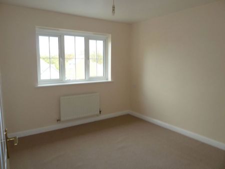 Unitt Drive, Cradley Heath, B64 - Photo 5